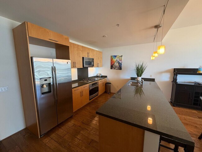 Building Photo - Fully Furnished Little Italy Condo in Aperture – Private Balcony, In-Unit Laundry & Underground P...