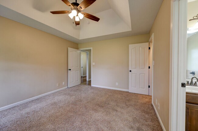 Building Photo - 2924 Brewster Drive