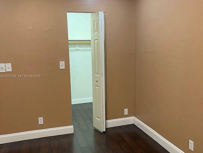 Building Photo - 2436 Raleigh St