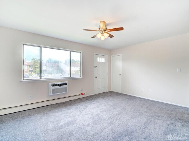Building Photo - 1222 Cricket Ln