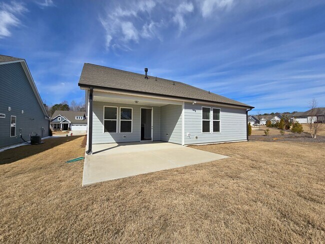 Building Photo - 3 BR/2BA | Newly Renovated Single Family Home | 2-Car Garage Parking | Large backyard| In Carolin...