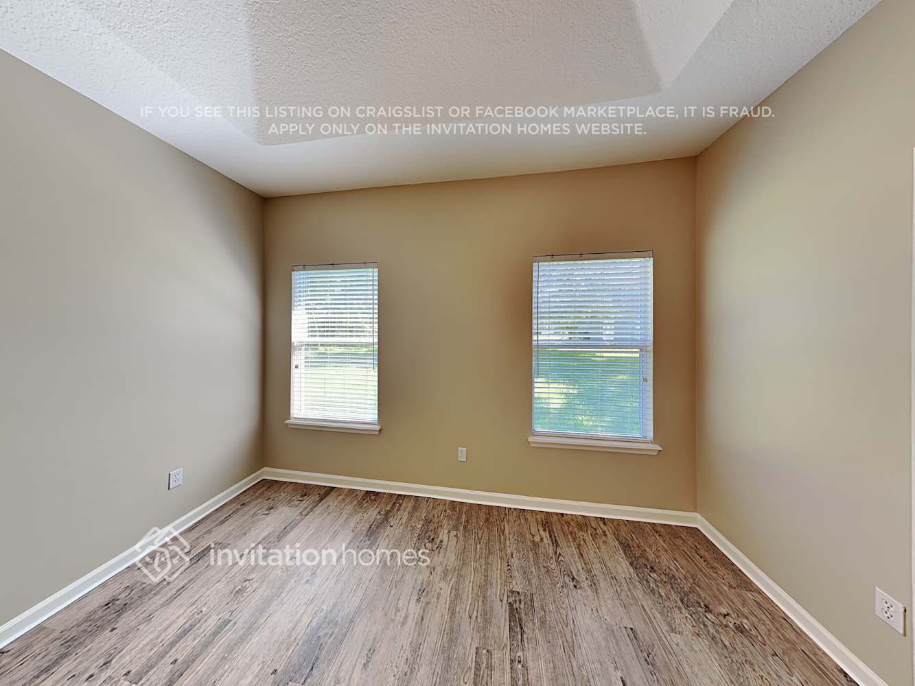 Building Photo - 1322 Ivyhedge Ave