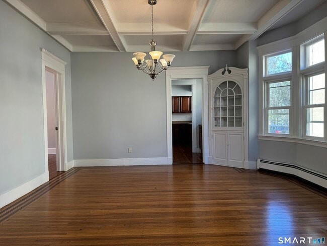 Building Photo - 814 Orange St