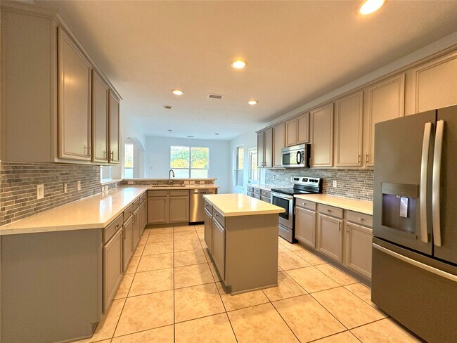 Building Photo - 46 S April Mist Cir