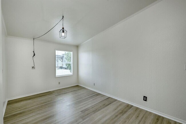 Building Photo - 132 Co Rd 247