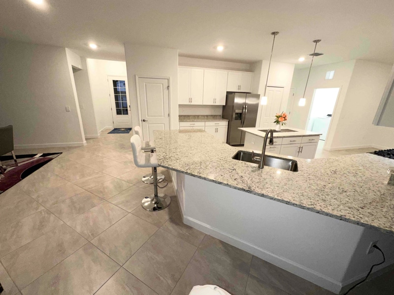 Building Photo - 4980 Seafoam Trl