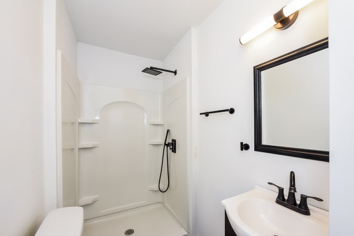 Building Photo - 434 Mockernut Ln