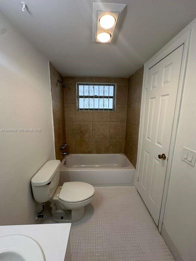 Building Photo - 15600 NW 7th Ave