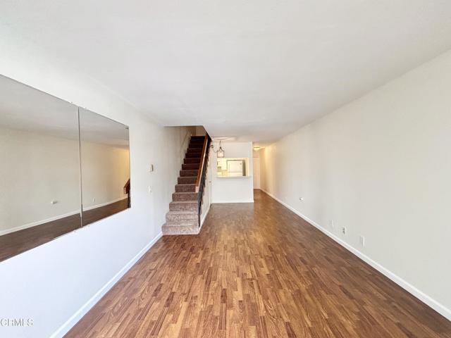 Building Photo - 250 E Surfside Dr