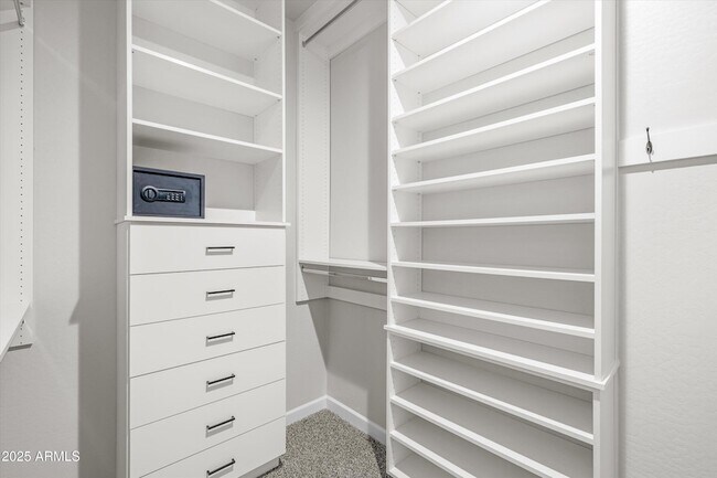 Building Photo - 21425 N 59th St