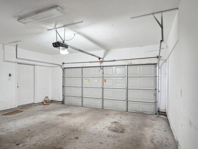 Building Photo - 4411 Koehler St
