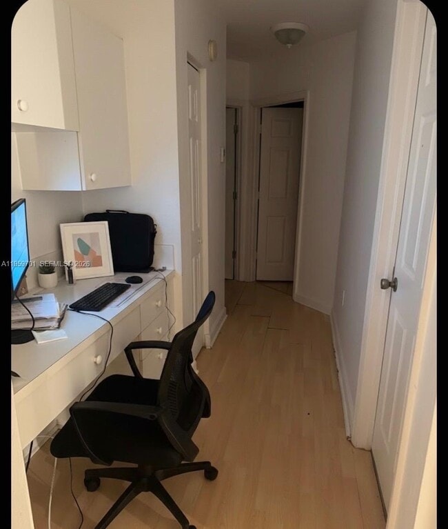 Building Photo - 5719 NW 113th Ct