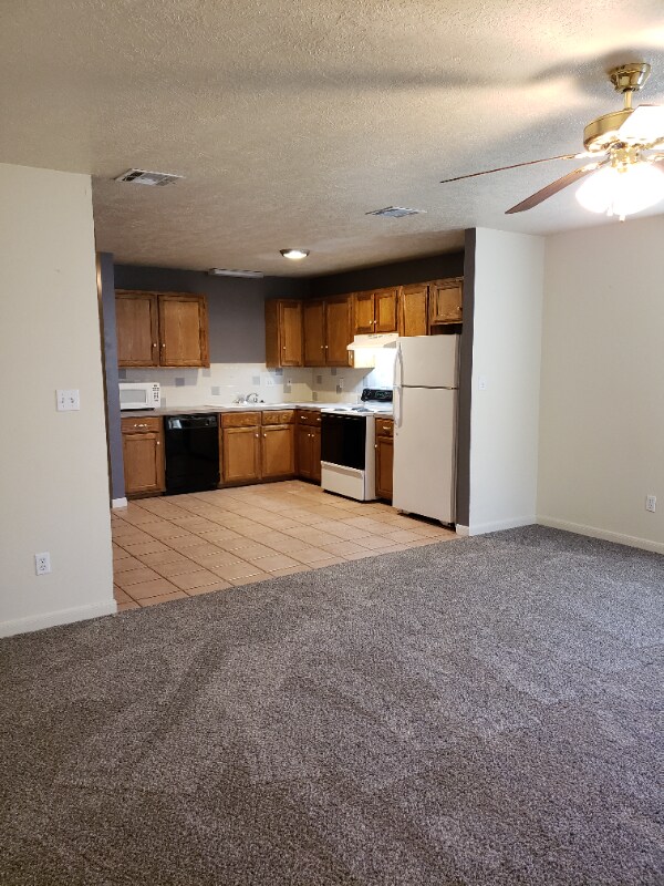 Building Photo - 2814 90th St