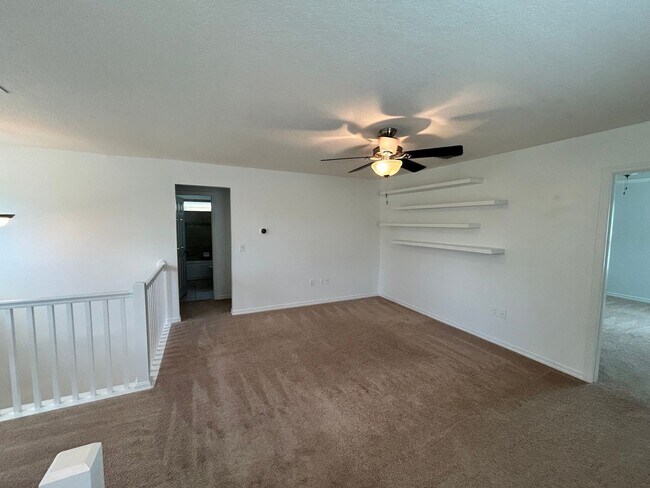 Building Photo - Gorgeous 3br/2.5 Winter Garden Home in Orc...