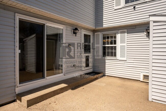 Building Photo - 7 Springfield Estates