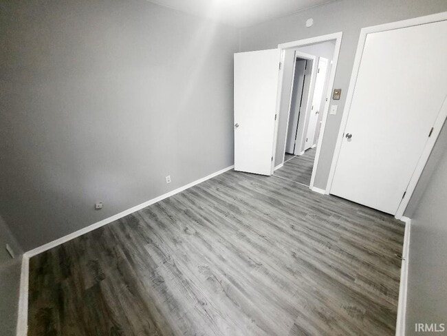 Building Photo - 3206 W Cypress Dr