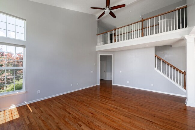 Building Photo - 8965 Snowberry Court