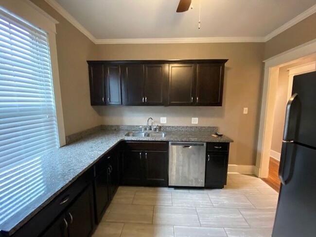 Building Photo - Ask Us About our Move-in Specials!