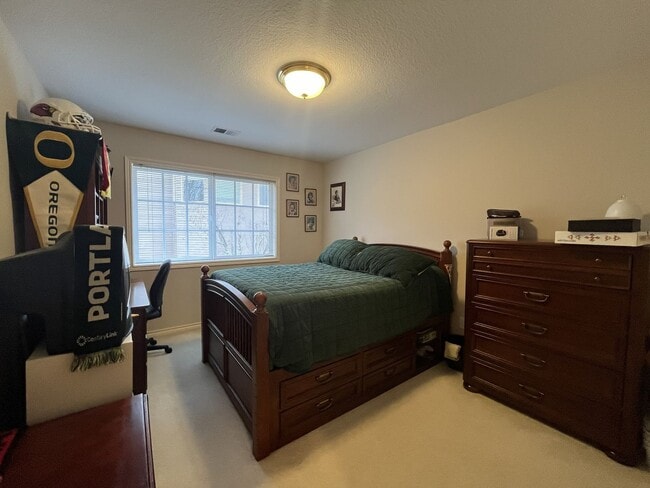 Building Photo - Executive-Style Northwest Heights Home with Forest Views and Refined Architectural Details