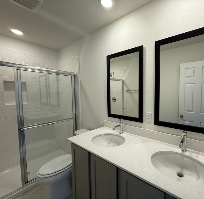 Building Photo - 224 Beach Palm Ct