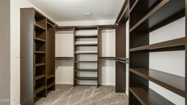 Building Photo - 3214 Caitlin St