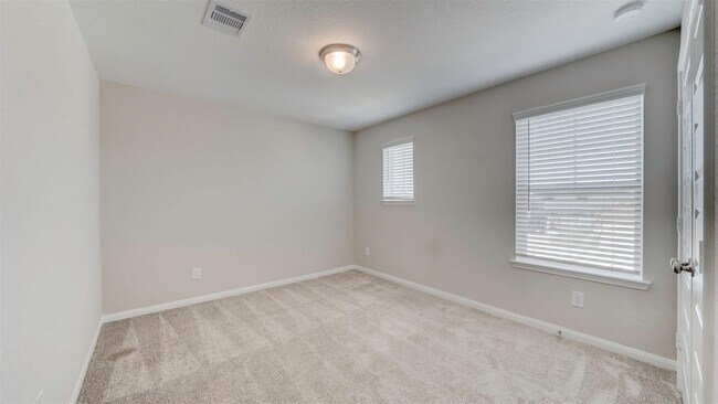 Building Photo - 2208 Gadwall Ct