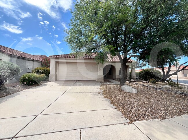 Building Photo - 13853 N Lobelia Way