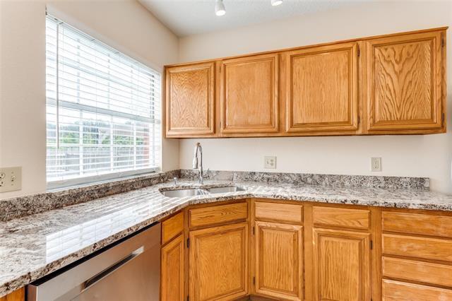 Building Photo - 5317 Signal Peak Dr