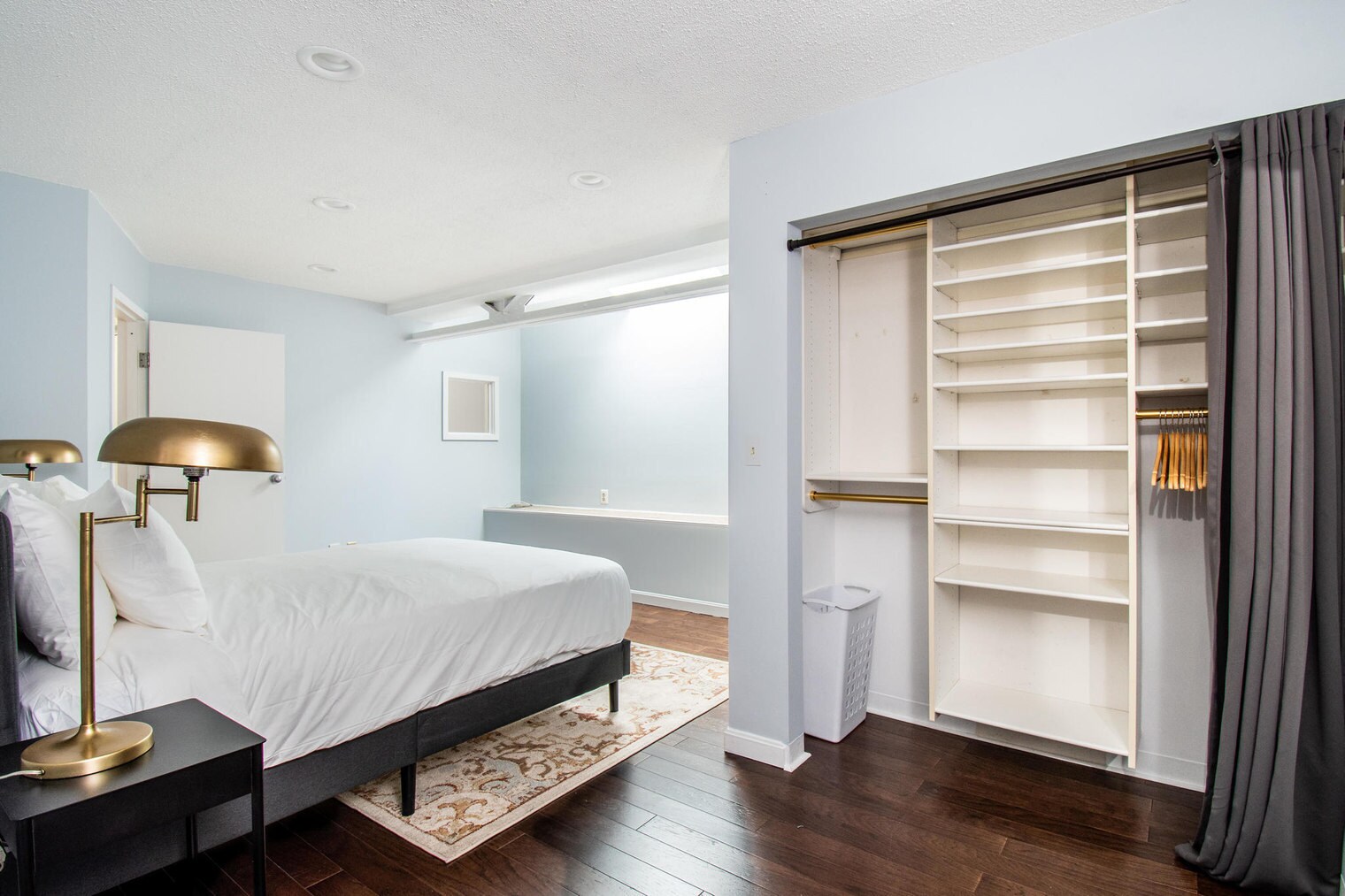 Building Photo - 106 13th St