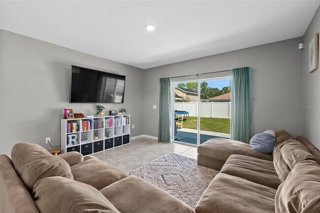 Building Photo - 9 Ryley Ln