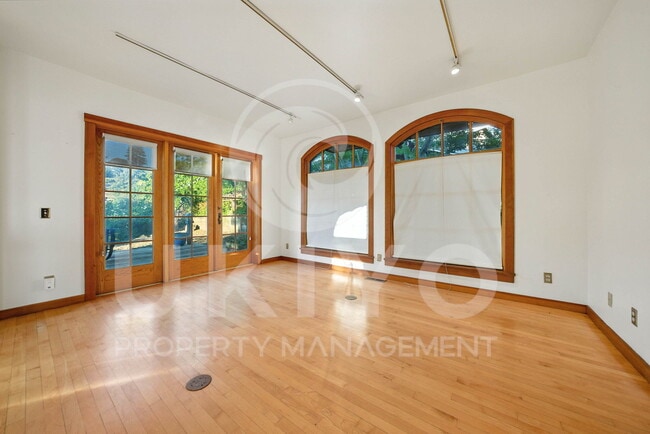 Building Photo - 6538 Gwin Rd