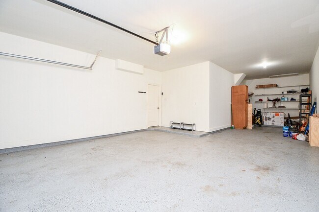 Building Photo - 4322 Pensacola Oaks Ln