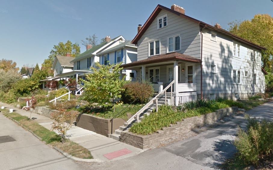 Primary Photo - 2846 East Ave