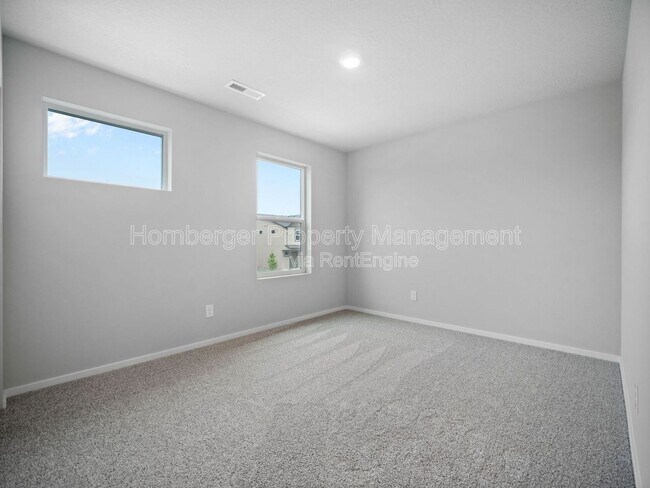 Building Photo - 5817 W Georgetown Ln