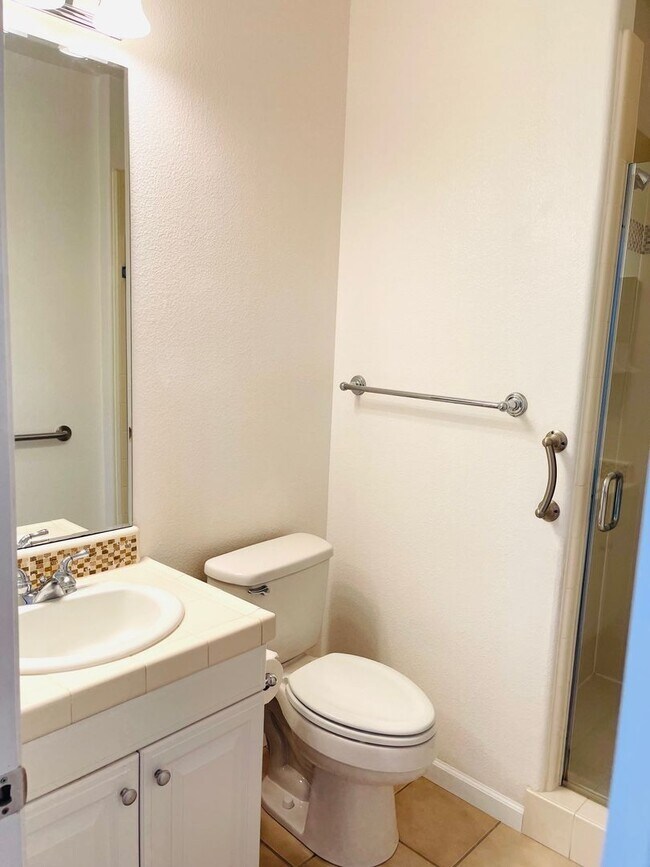 Building Photo - 4285 Bromley Ct