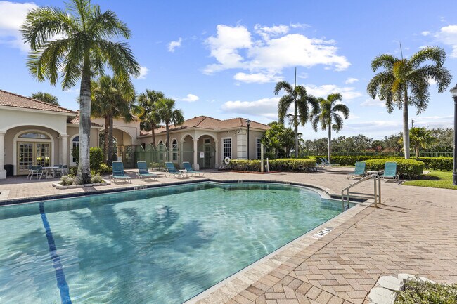 Building Photo - 6752 Heritage Grande