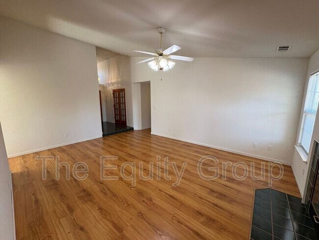 Building Photo - 314 N Virmargo St