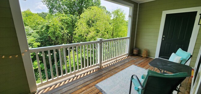 Building Photo - Lenox Village Apartment
