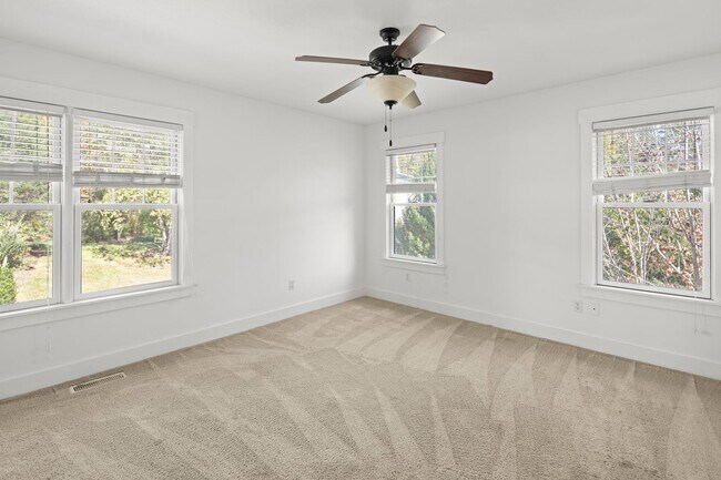 Building Photo - Modern Arts and Crafts Home