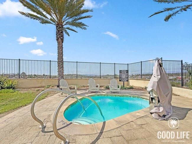 Building Photo - Bright 3BD/2.5BA Townhouse in Vista with Community Pool, In-Unit Laundry & 2-Car Garage