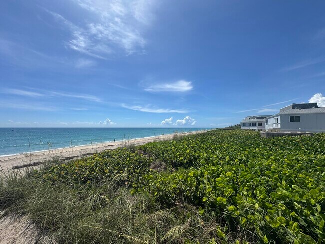 Building Photo - 1501 NE Ocean Blvd