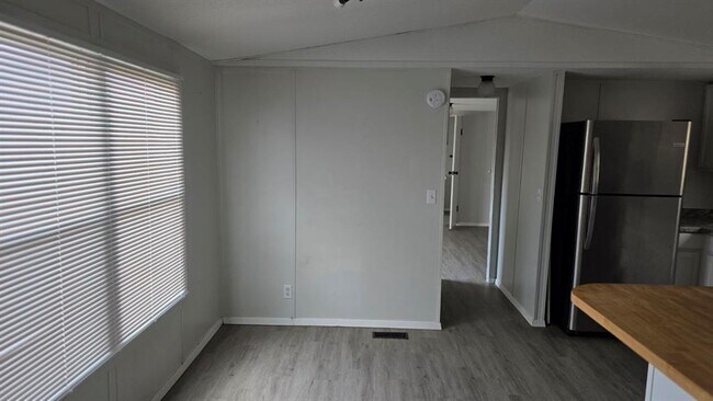 Building Photo - 1113 Colorado St