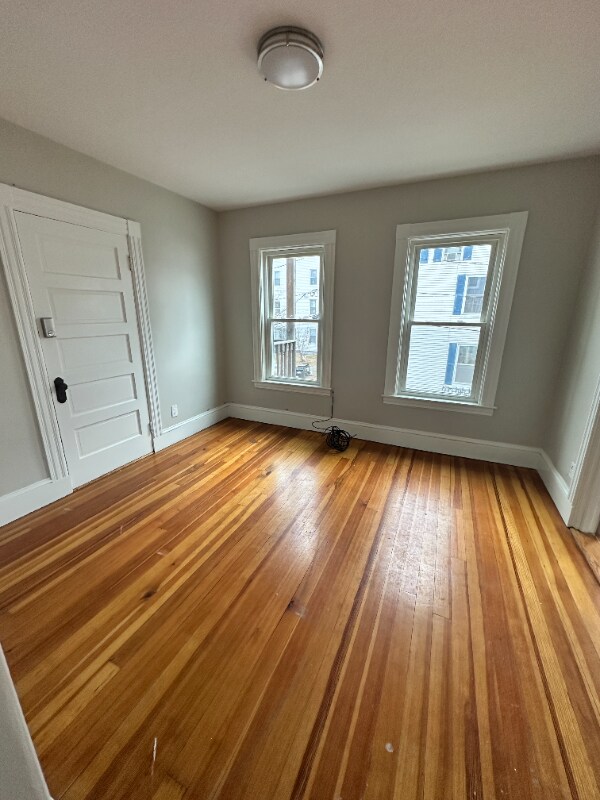 Building Photo - 84 Exeter Ave