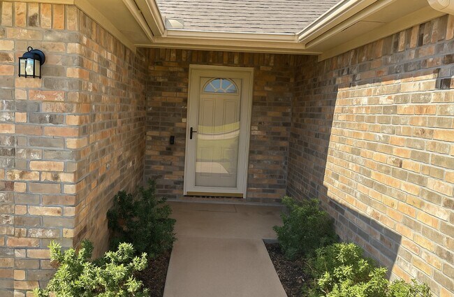 Building Photo - 3003 30th St N