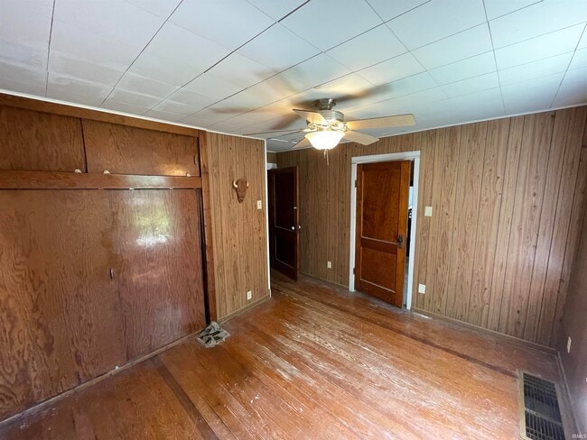 Building Photo - 2424 S Milton Dr