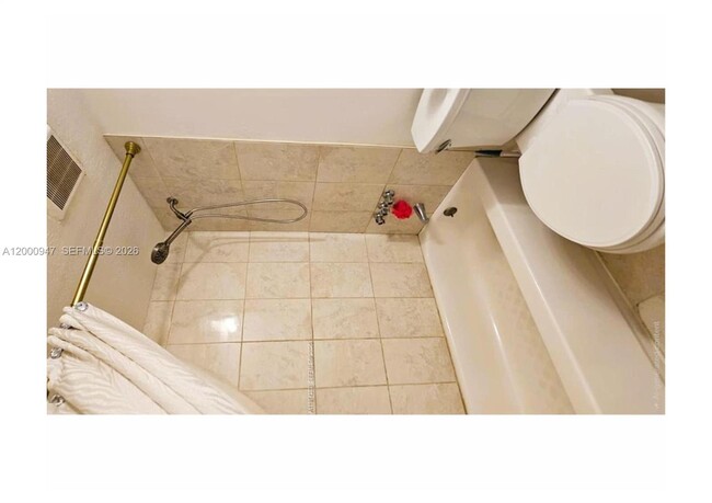 Building Photo - 4804 NW 79th Ave