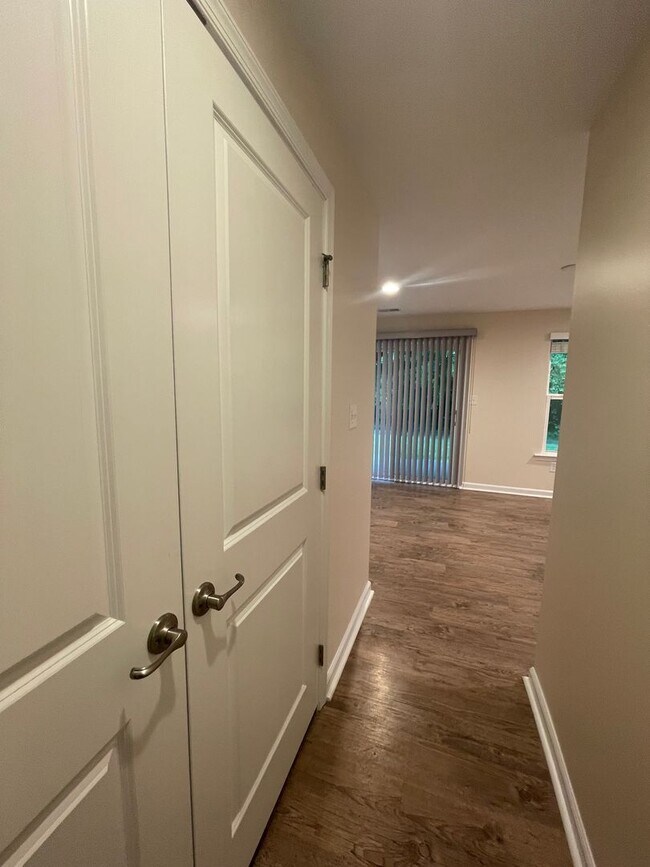 Building Photo - Beautiful home in Clearfield Oaks