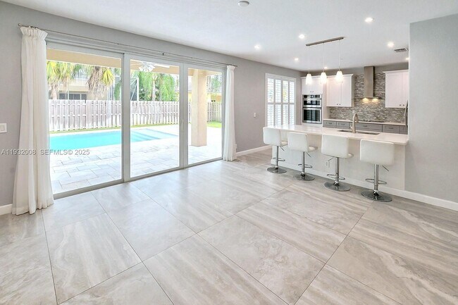 Building Photo - 4308 Diamond Terrace