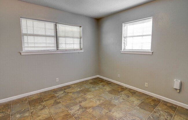 Building Photo - 3717 Forestwood St