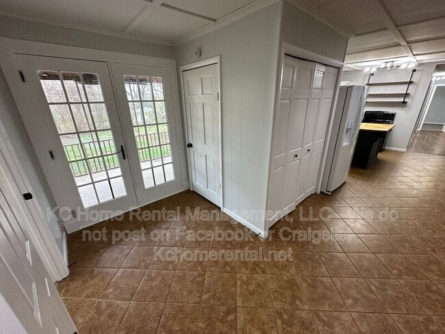 Building Photo - 5016 Norwood Ave